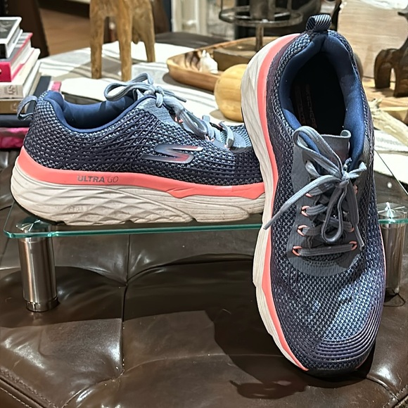 Skechers GoRun Air Cooled Max Cushioned Goga Mat Women’s Sneakers, 10 GUC - Picture 4 of 16